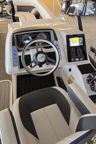 2024 Barletta CORSA 25UC Tritoon