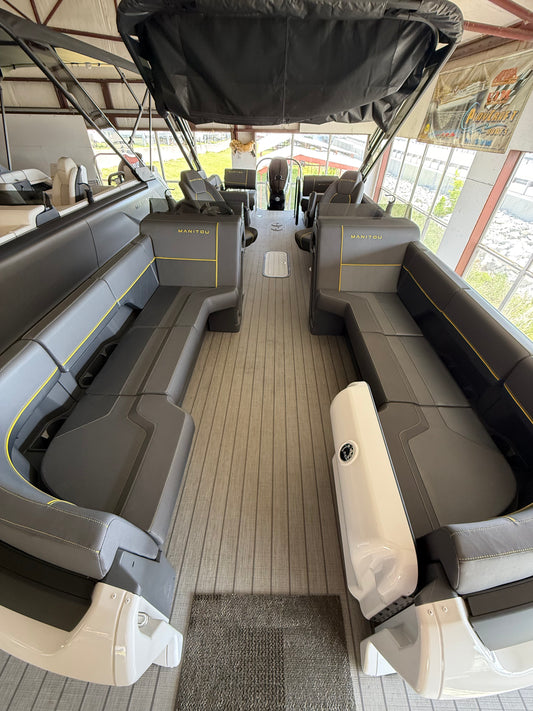 2025 Manitou Navigator 24 Ft Tritoon