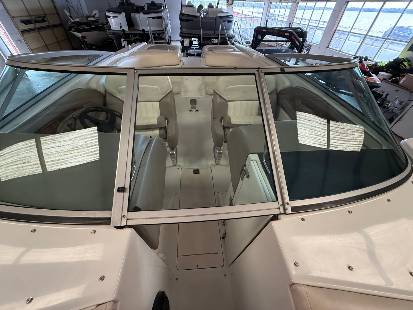 2001 COBALT 262BR 26’ W/TRAILER