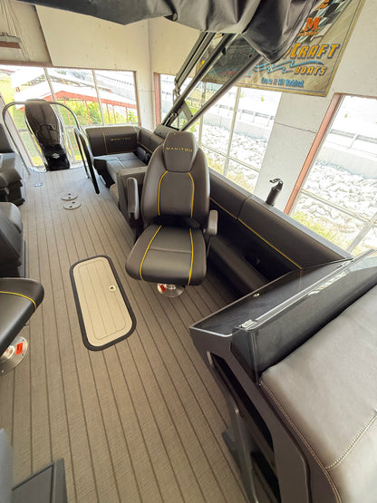 2025 Manitou Navigator 24 Ft Tritoon